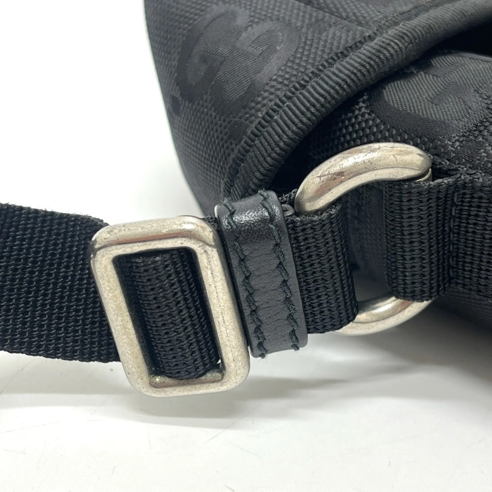 GUCCI Authentic Black Leather Messenger Shoulder Bag - Picture 9 of 16